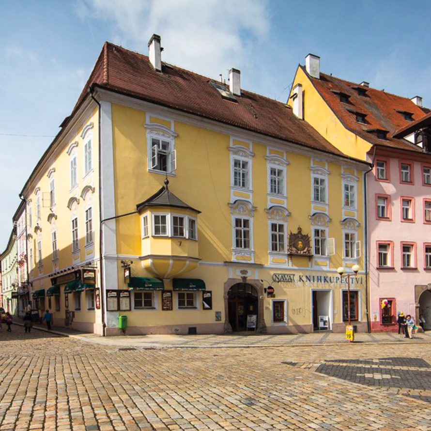 visit cheb
house at the two archdukes