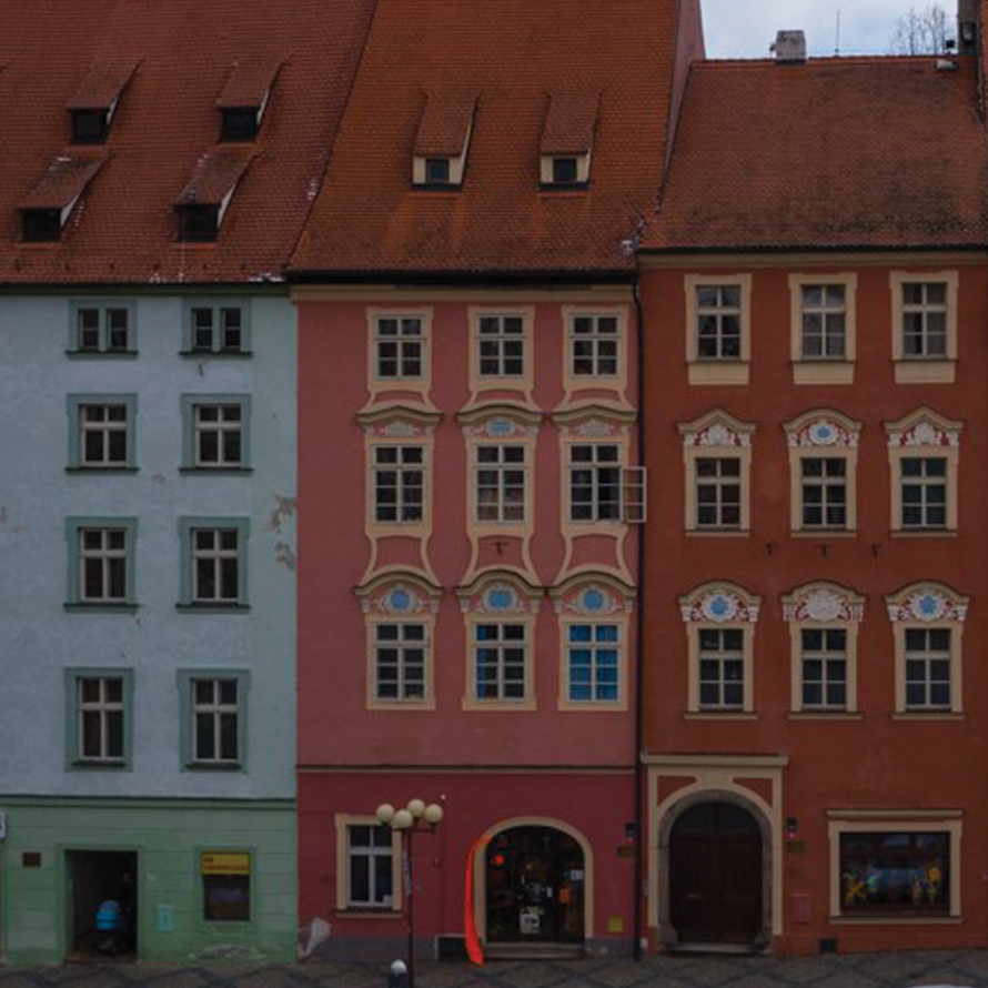 visit cheb 
            house at the unicorn